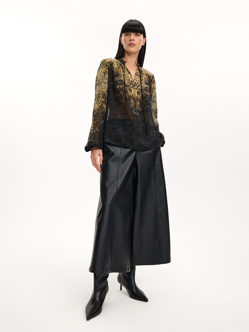 Блузка 2125-014-02 First in Space