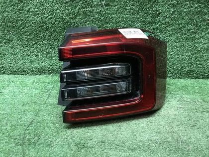 Фонарь правый внешний Chery Tiggo 4 (2018-2023)