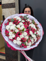 Букет роза, хризантема и альстрамерия