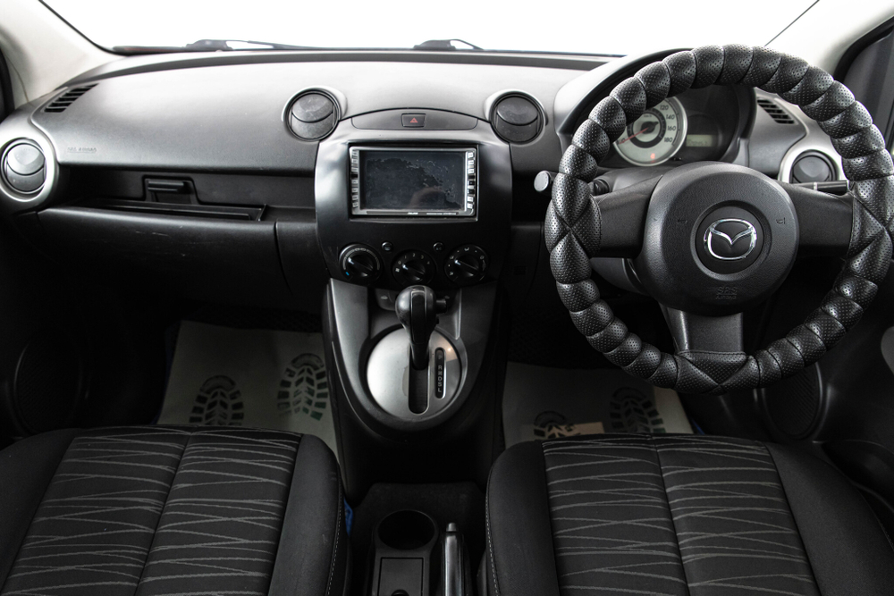 Mazda Demio, 2008 год
