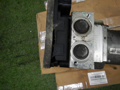 Блок ABS BMW 5er G30 (2017-2023)