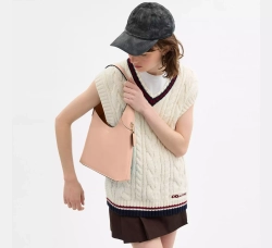 COACH СУМКА ЧЕРЕЗ ПЛЕЧО BROOKLYN 28, КРЕМОВЫЙ