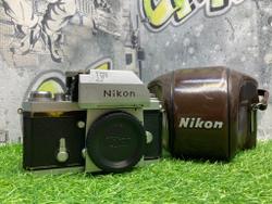 Nikon F