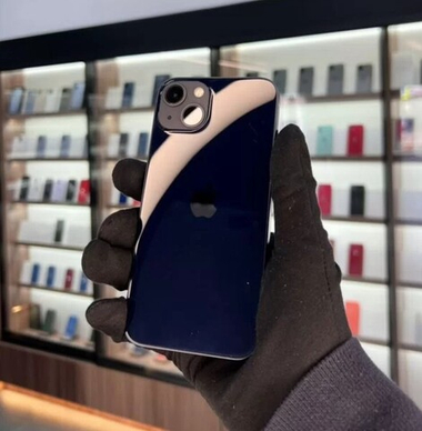 iPhone 13, 256 ГБ б/у