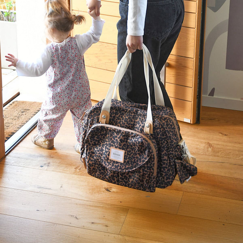 Собираем сумку в поездку с ребенком