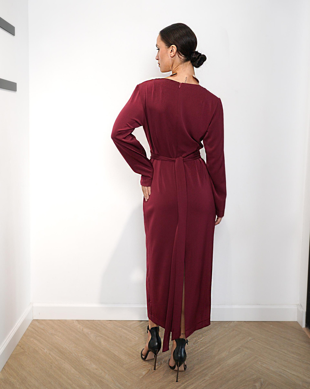 Платье "Идеально село" в винном