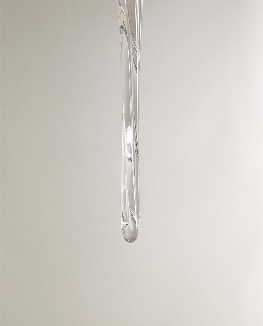 ZARA HOME СТЕКЛЯННОЕ ЕЛОЧНОЕ ИГРУШКА В ФОРМЕ КАПЛИ, ПРОЗРАЧНЫЙ