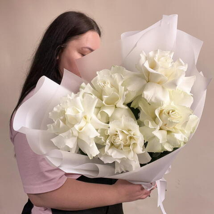 Французские розы белые 5 шт