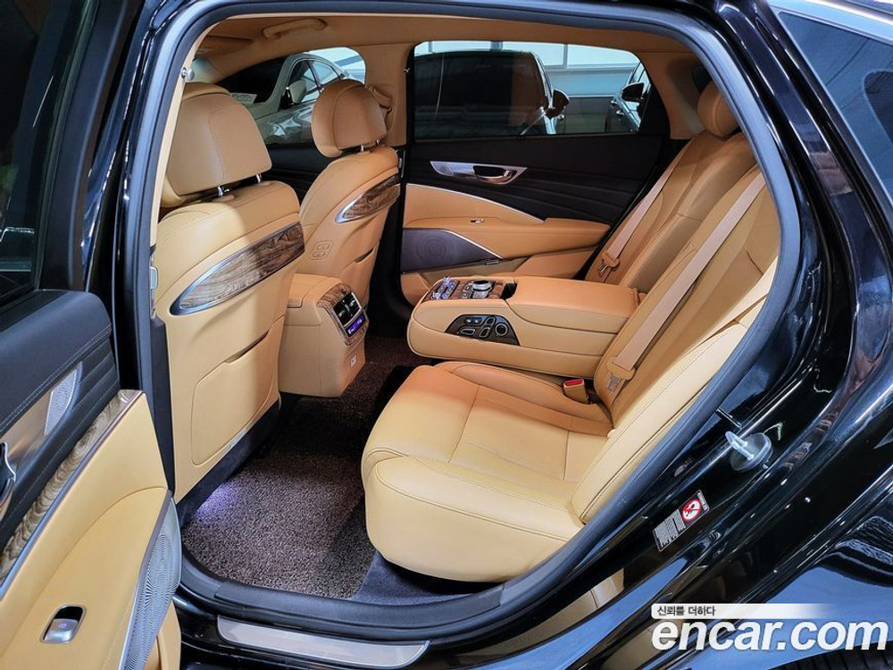 Kia The K9 (Quoris/K900) 3.8 GDI AWD (05.2020)