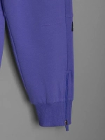 Спортивный костюм для девочки в школу