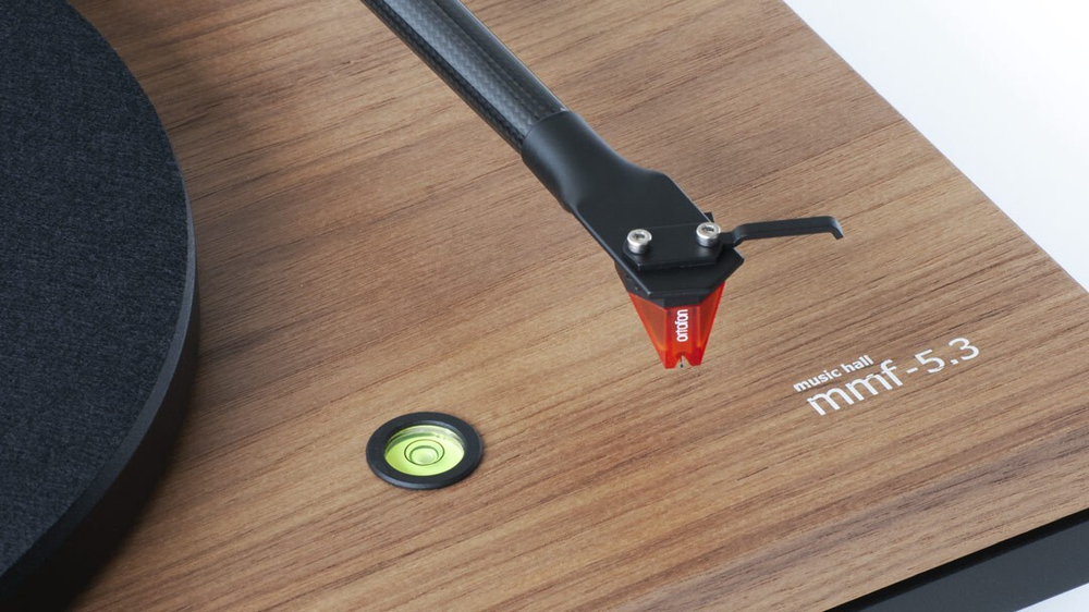 Music Hall MMF-5.3 SE, walnut проигрыватель виниловых дисков