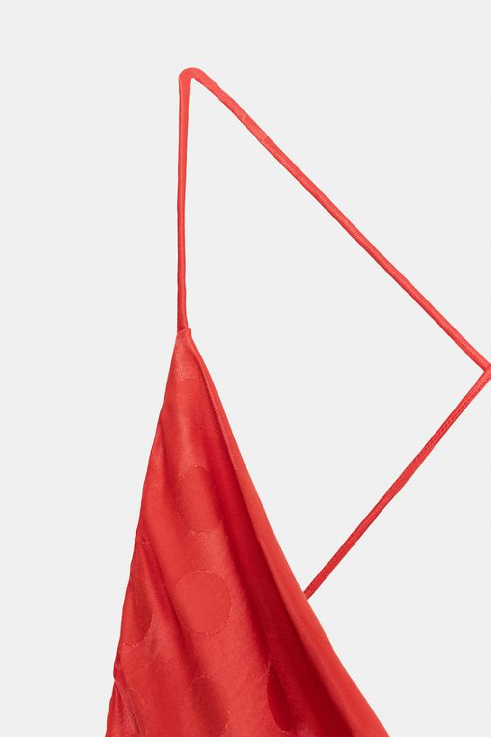 ПЛАТЬЕ С АТЛАСНОЙ ПОВЕРХНОСТЬЮ И УЗОРОМ «ПУАНТИЛЬ» - ZARA