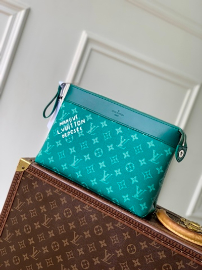 Louis Vuitton Pochette Voyage Souple
