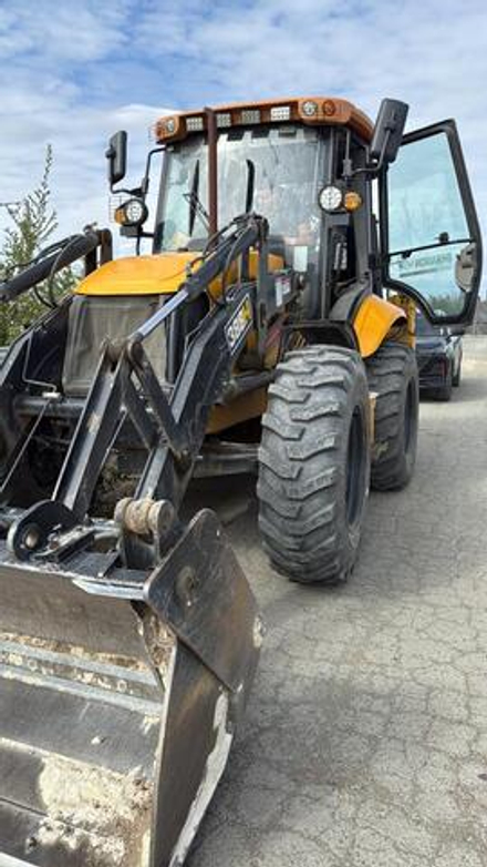 SHANMON 388 Экскаватор-погрузчик 388 (Дизельный, 4,8 л, 102 л.с., АТ)