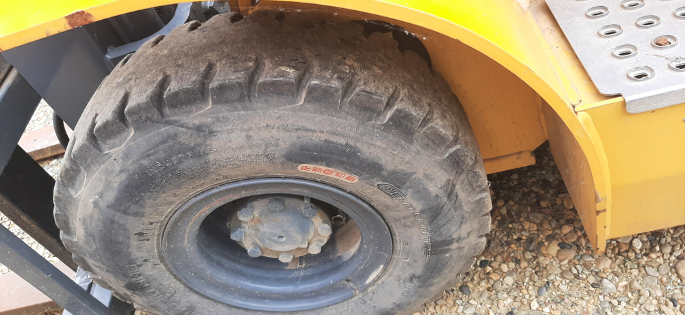 Aurora CPCD* Вилочный погрузчик CPCD15 (Дизельный, 2,3 л, 41 л.с., АТ)