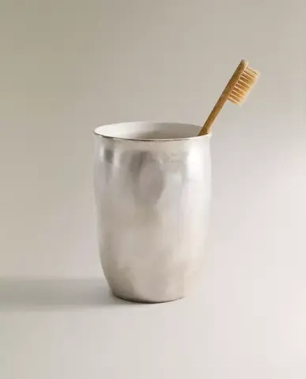 ZARA HOME ДЕРЖАТЕЛЬ ДЛЯ ЗУБНЫХ ЩЕТОК ИЗ КЕРАМИКИ С БЛЕСТЯЩЕЙ ОТДЕЛКОЙ, СЕРЕБРЯНЫЙ