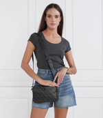 Сумка-мессенджер MERIDIAN CAMERA Guess - графитовый(HWSG87 78140)