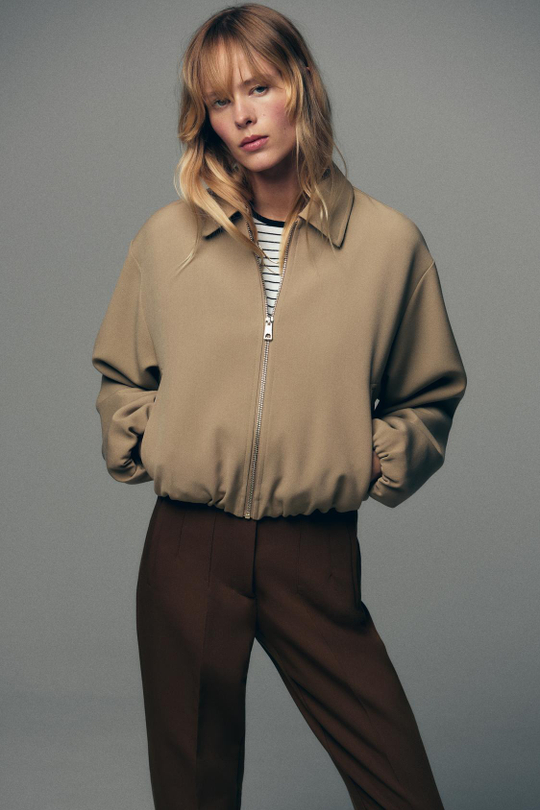 ZARA ДУТАЯ КУРТКА НА МОЛНИИ, РЫЖЕВАТО-КОРИЧНЕВЫЙ