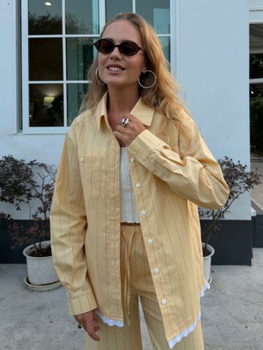 Костюм Village банан