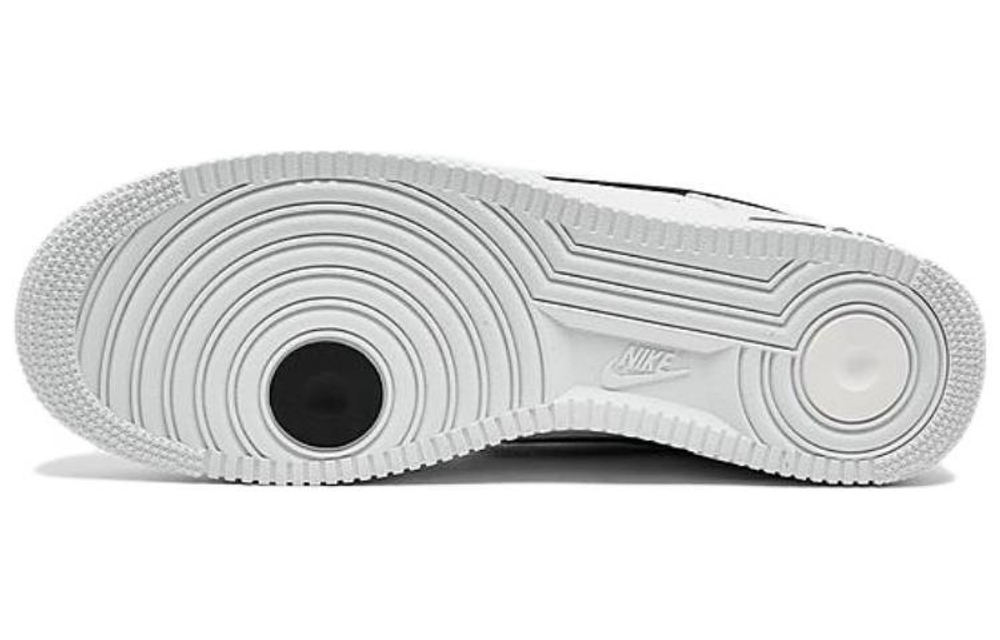 Кроссовки Nike Air Force 1 Low Se