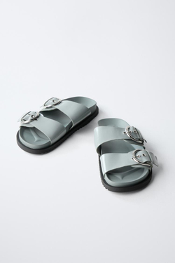 ZARA ЛАКИРОВАННЫЕ САНДАЛИИ ИЗ ИСКУССТВЕННОЙ КОЖИ С ПРЯЖКАМИ, СИНИЙ