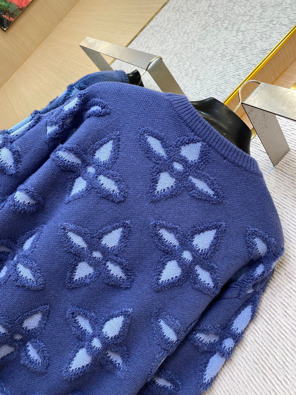 Louis Vuitton Sweatshirt