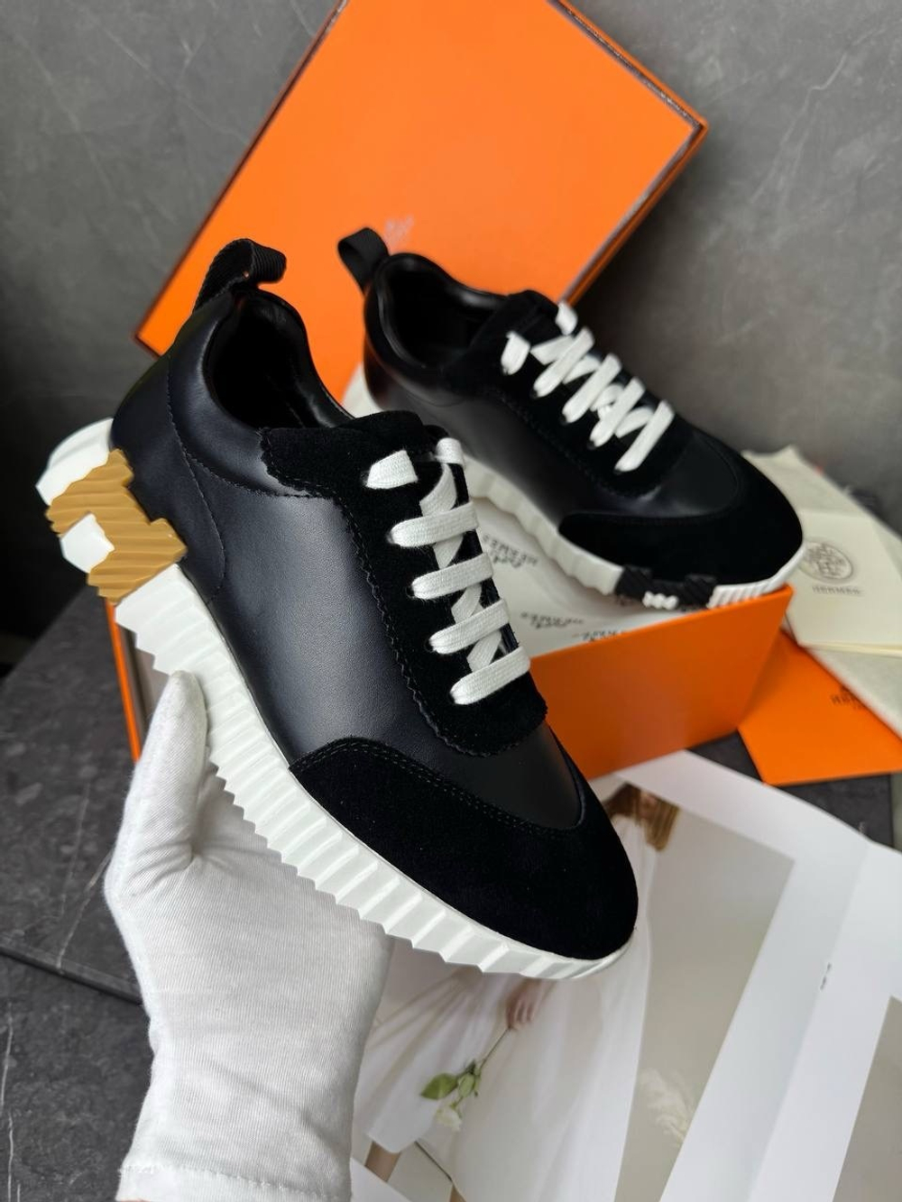 Кроссовки Hermes