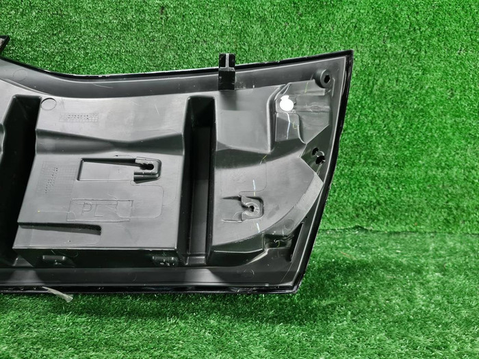 Накладка крышки багажника BMW X6 G06 (2019-н.в.) (В пленке)