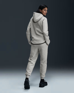 Nike Sportswear Tech Fleece Женские джоггеры с нормальной посадкой - NIKE