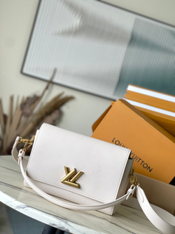 Louis Vuitton Soft Twist