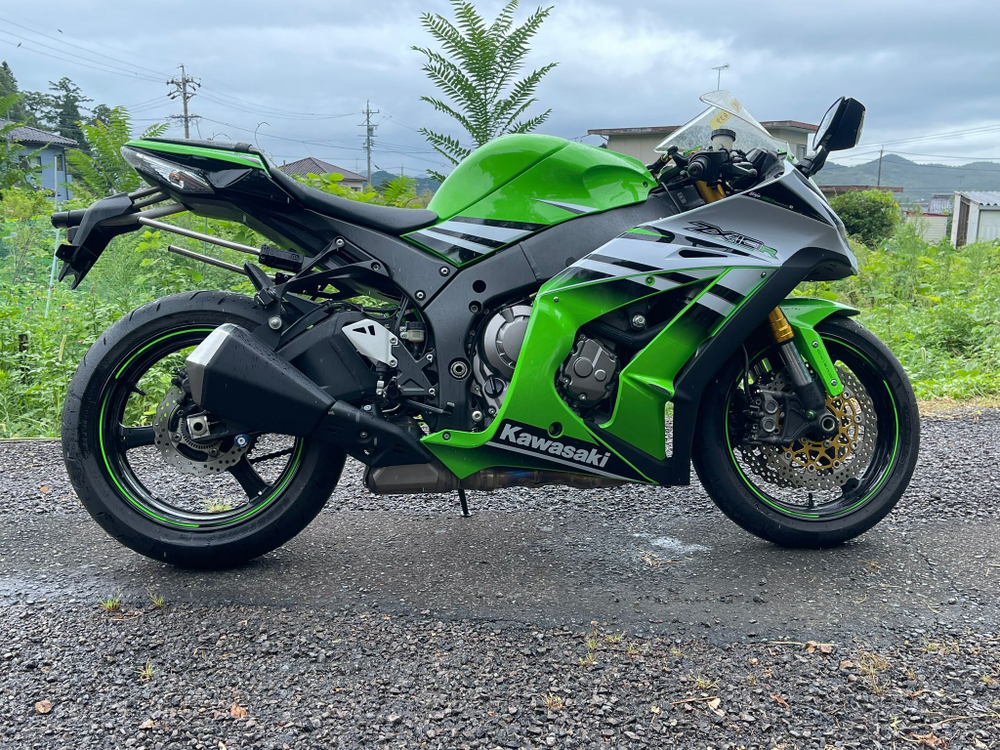 Kawasaki Ninja ZX-10R 038389