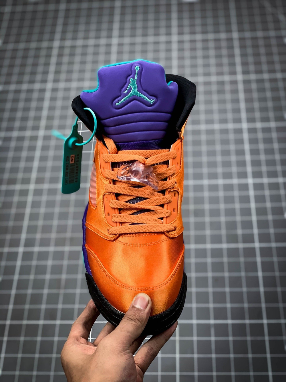 AIR JORDAN 5 RETRO ORANGE/BLACK/PURPLE