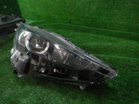 Фара правая Mazda CX-5 2 (2017-2021) LED