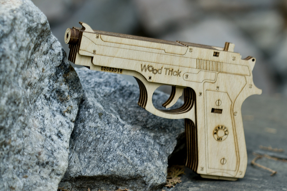 Сборная модель из дерева Wood Trick Пистолет-резинкострел с мишенями