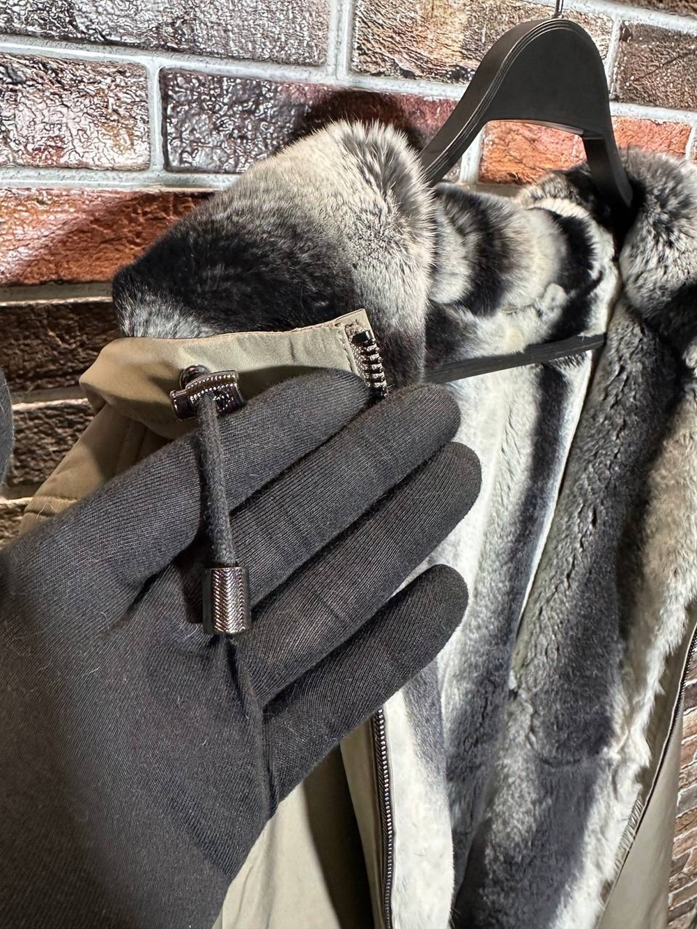 Бомбер с мехом Loro Piana