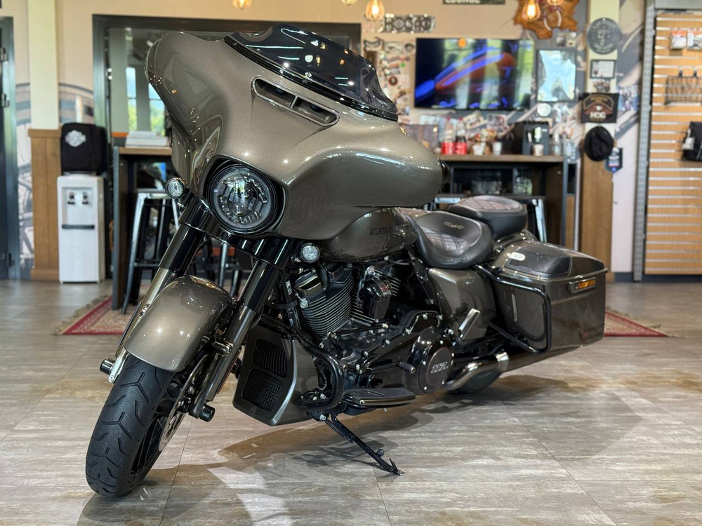 Harley-Davidson CVO STREET GLIDE 117 2021