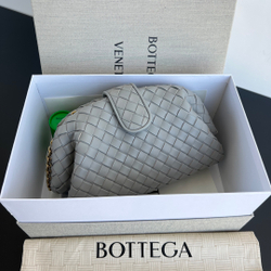 Bottega Veneta Teen Lauren 1980 With Chain 31 cm