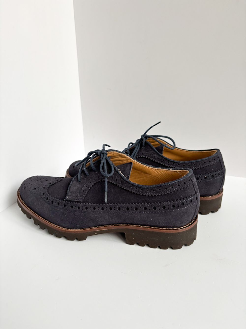 Новые замшевые туфли Gallucci, 36