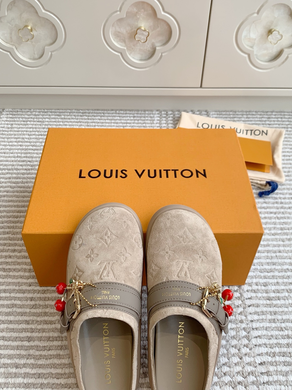 Louis Vuitton Flat Comfort Clog