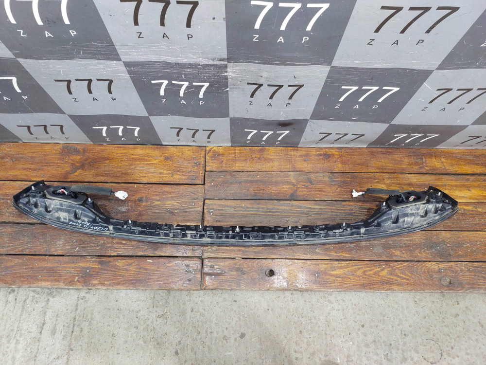 Фонарь задний центральный с дефектом Exeed LX 19-нв Б/У Оригинал 605000962AA