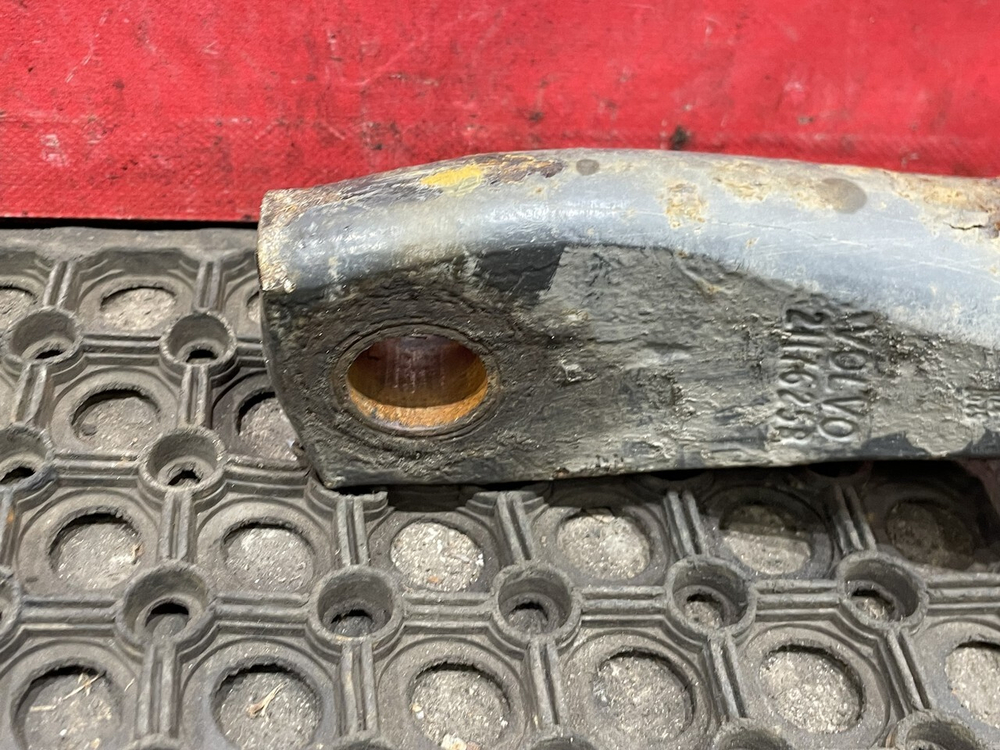 Стабилизатор задний