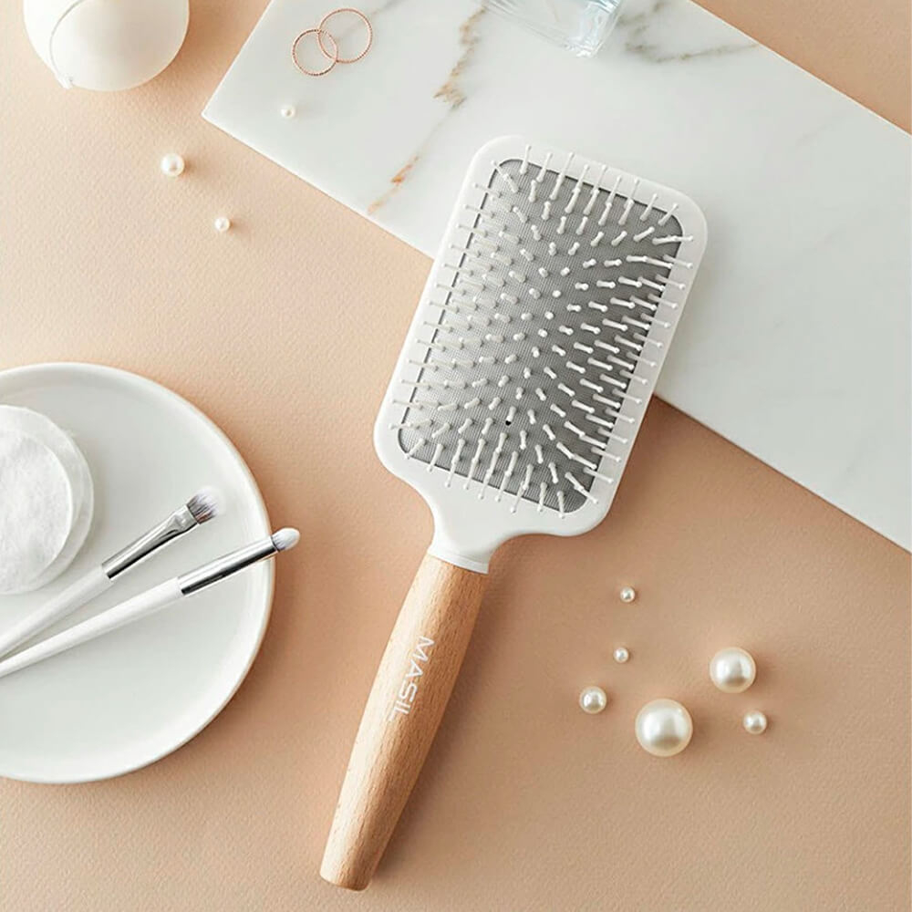 Деревянная антистатическая расчёска для волос Masil Wooden Paddle Brush