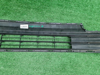Решетка переднего бампера Toyota RAV 4 ca40 15-19