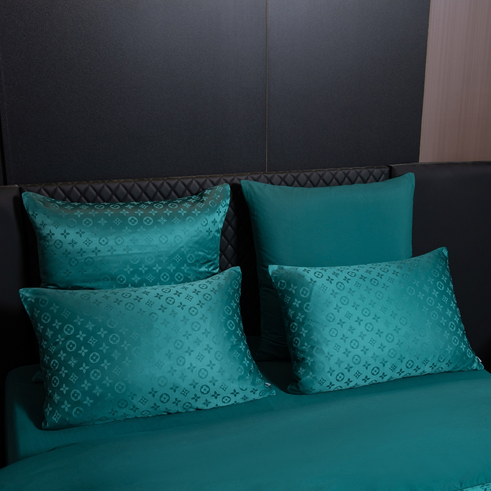 Комплект постельного белья Сатин Жаккард GC017