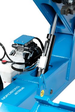 NORDBERG (46TRK46B) Станок шиномонтажный для грузовых машин, до 56" с расширителями, 380 В, синий