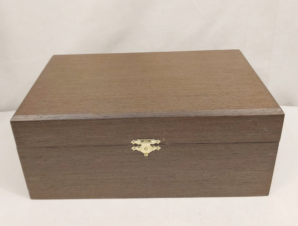 Набор новогодних шаров с ручной росписью "Морозко" и "По-щучьему веленью"