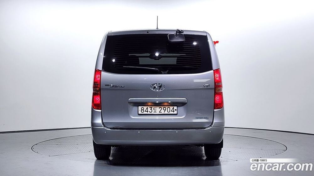 Hyundai The New Grand Starex Van 3-х местный (09.2020)