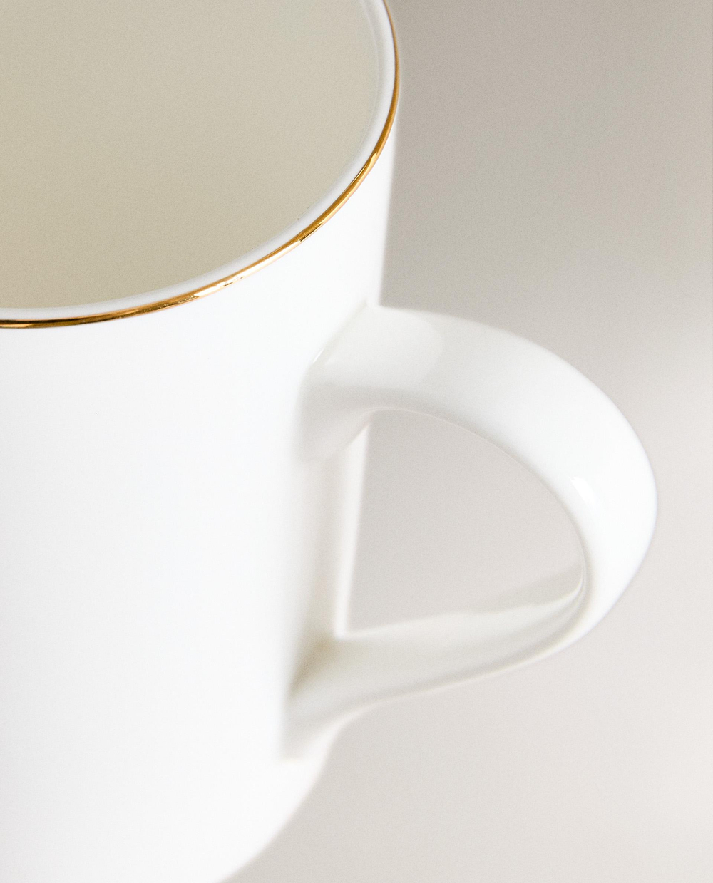 Zara Home чашка из костяного фарфора, цвет золотой, 11 см