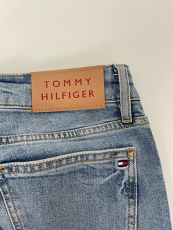 Джинсы Tommy Hilfiger