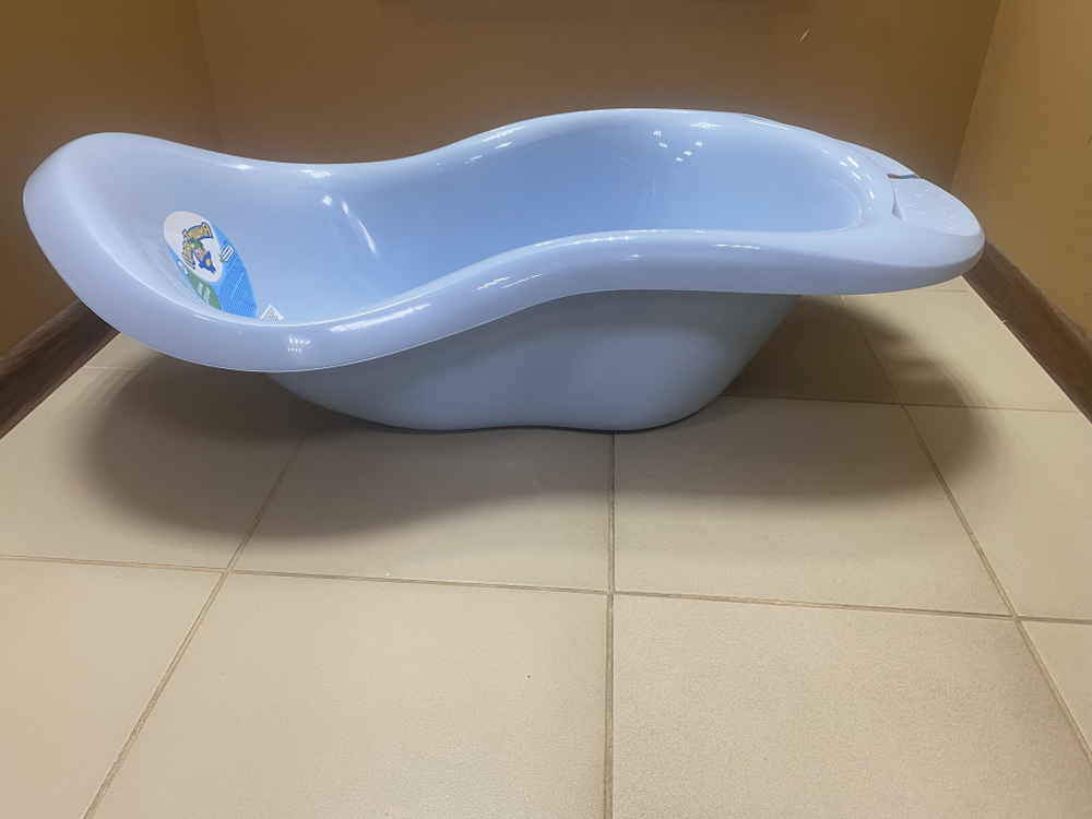 Ванна детская фигурная (размеры : 870*480*270 мм) цвета в ассортименте